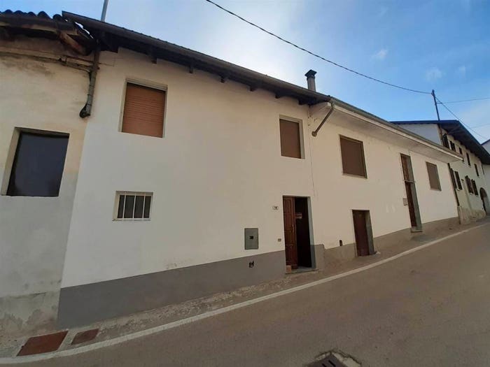 Casa quadrilocale in vendita in Via Umberto I, Viale
