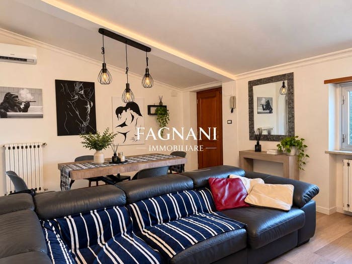 Appartamento trilocale in vendita in Via Aprilia, Cecchina, Albano Laziale