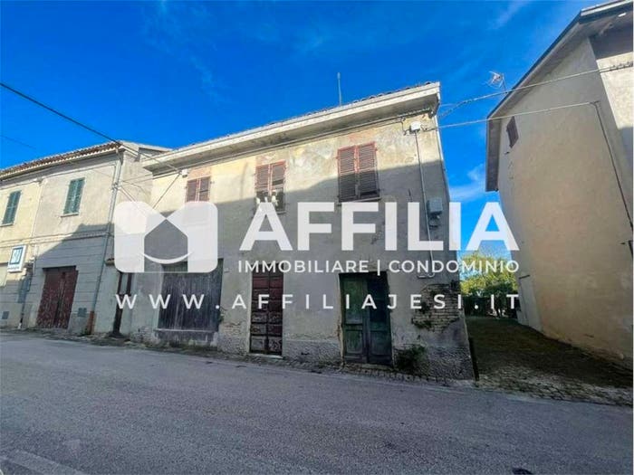 Appartamento con 6 locali in vendita in Via Poggetto, Centro, Santa Maria Nuova
