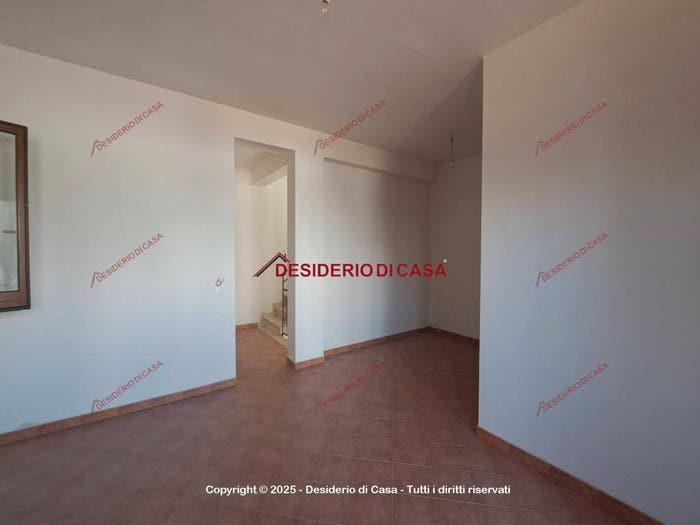 Casa con 6 locali in vendita in Via Piersanti Mattarella, Erice