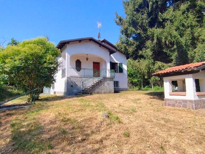 Casa quadrilocale in vendita in Via Serravalle, Novi Ligure