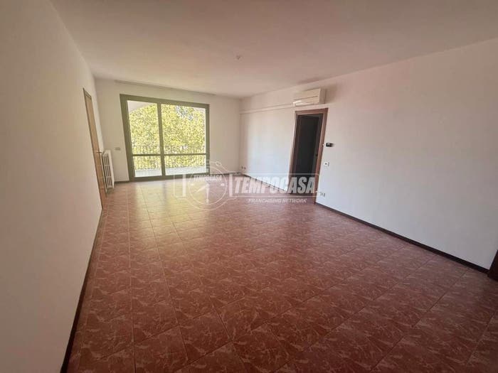 Appartamento quadrilocale in vendita in Via Emilia Ovest, Centro, Rottofreno