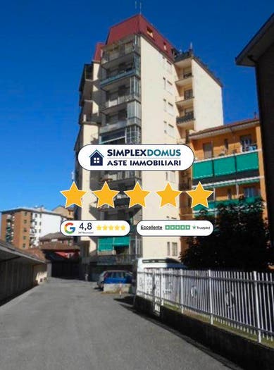Appartamento trilocale in vendita in Via Casteldragone, Novi Ligure