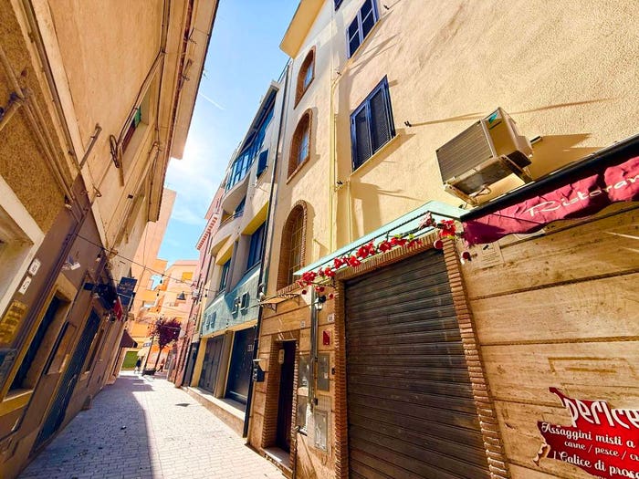 Appartamento bilocale in vendita in Via dei Volsci, Centro, Nettuno