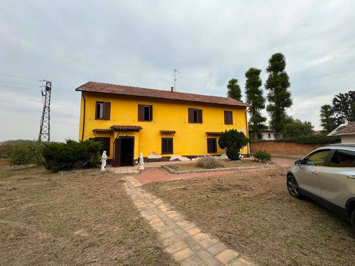 Casa con 6 locali in vendita in Corso Garibaldi, Centro, Mortara