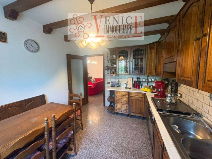 Casa con 5 locali in vendita in Scaltenigo, Mirano