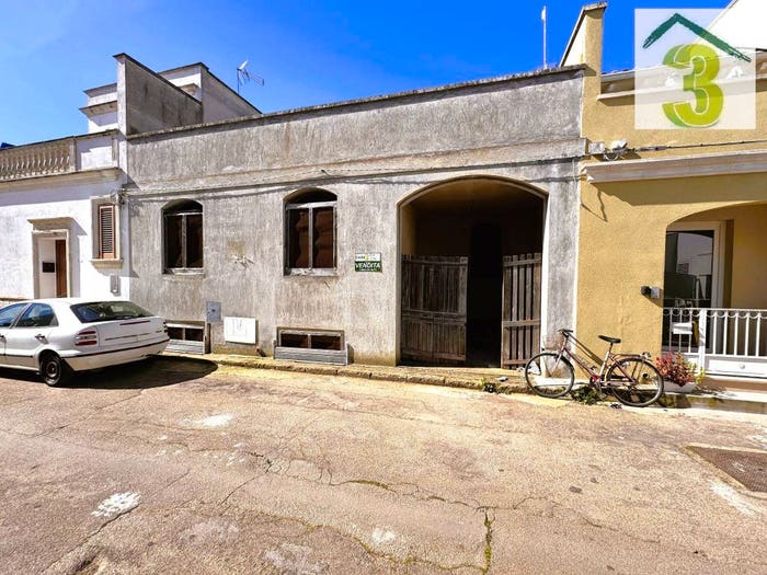 Casa quadrilocale in vendita in Via Napoli, Centro, Corsano