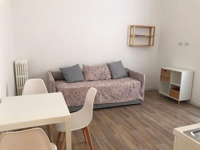Appartamento bilocale in vendita in Via Conte Verde, Dergano, Milano
