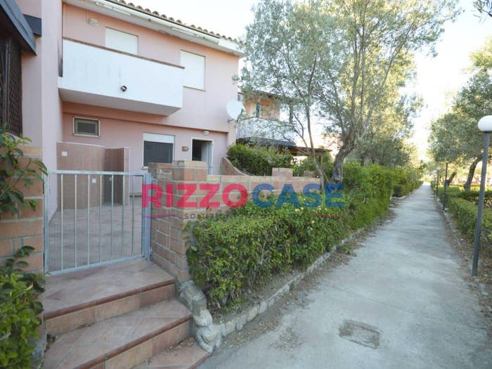 Casa trilocale in vendita in Cda Santa Maria, Cariati