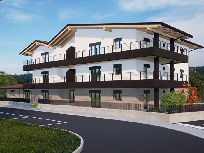 Appartamento con 5 locali in vendita in Via Mario Micossi, Viale Venezia Cormor, Udine