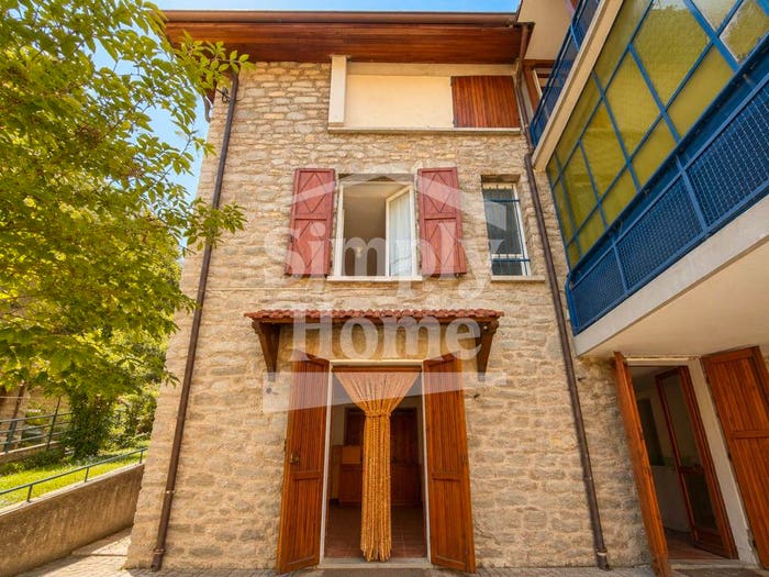 Appartamento bilocale in vendita in Via III Reggimento Alpini, Centro, Chiomonte