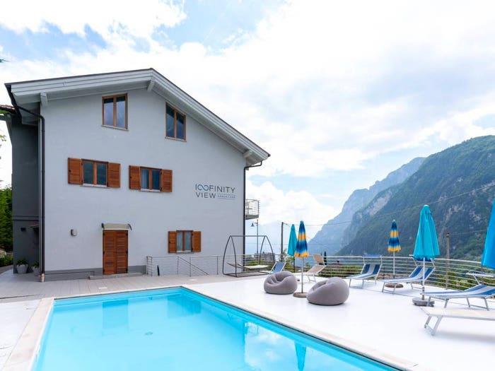Casa con 6 locali in vendita in Via dei Laghi, Centro, Tenno