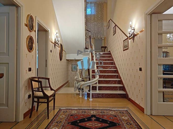 Casa con 6 locali in vendita in Centro, Macerata