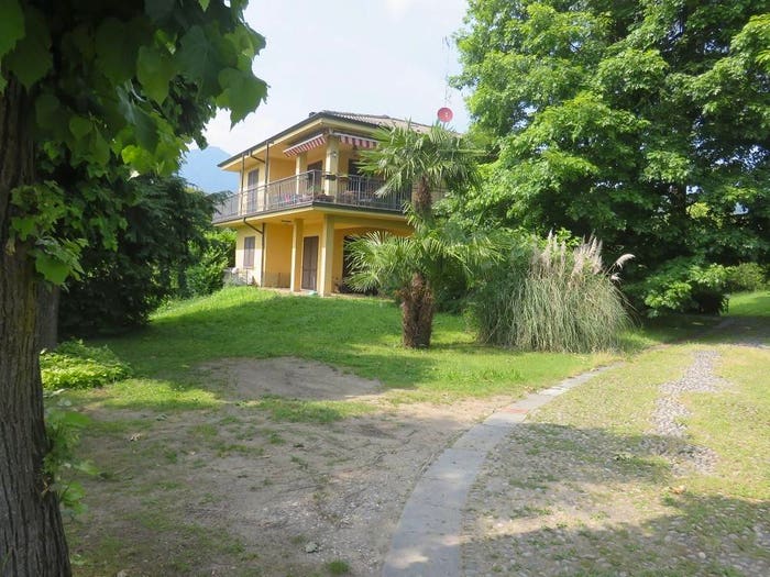 Casa in vendita in Centro, Erba