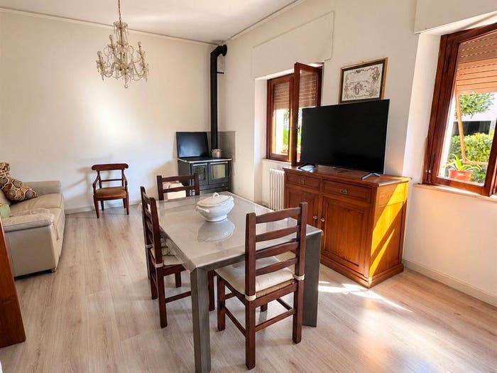 Appartamento quadrilocale in vendita in Catona, Arezzo