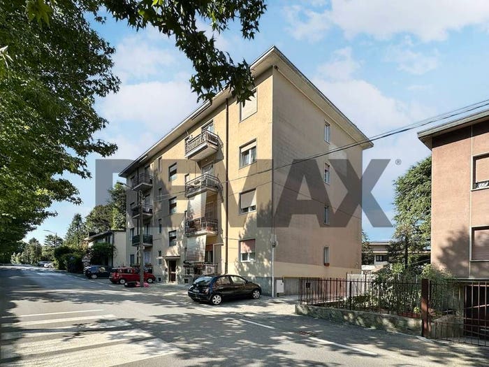 Appartamento trilocale in vendita in Via Grigna, Centro, Camparada