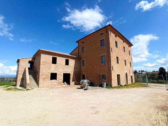 Appartamento trilocale in vendita in Via Pozzuolo, Pozzuolo, Castiglione del Lago