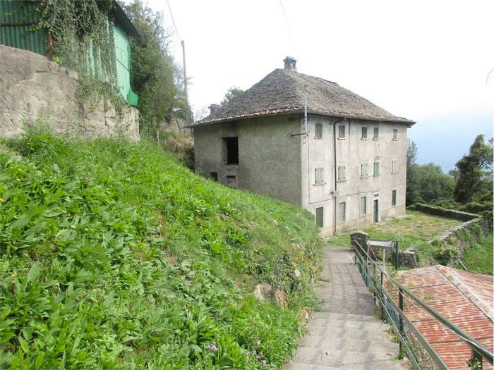 Casa con 6 locali in vendita in Via Pragatone, Rota d'Imagna