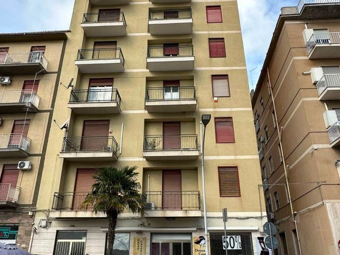 Appartamento con 5 locali in vendita in Viale della Vittoria, Canicattì