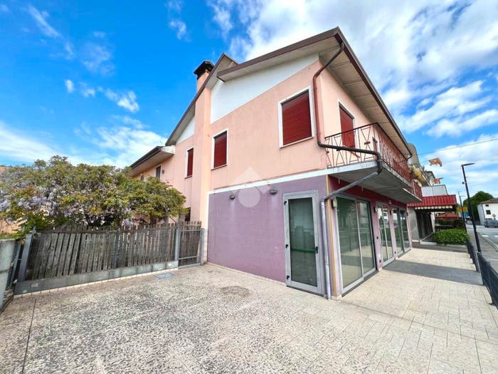 Casa con 6 locali in vendita in Via della Croce, Castelminio, Resana