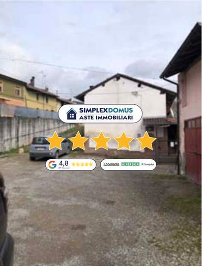 Appartamento quadrilocale in vendita in Via Montello, Lambrinia, Chignolo Po