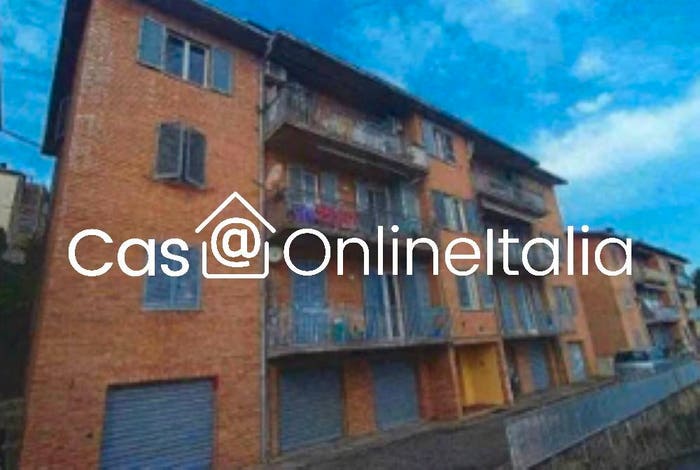 Appartamento con 6 locali in vendita in Via Giuseppe di Vittorio, Centro, Magione