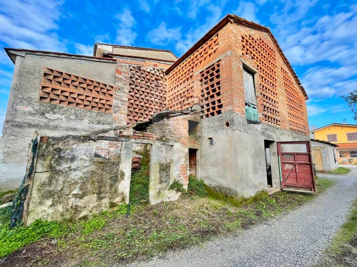 Casa quadrilocale in vendita in Via delle Cornacchie, San Vito, Lucca