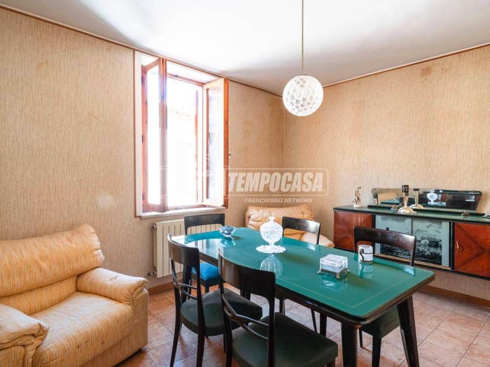 Casa trilocale in vendita in Via Medici Ansovino, Centro, Camerino