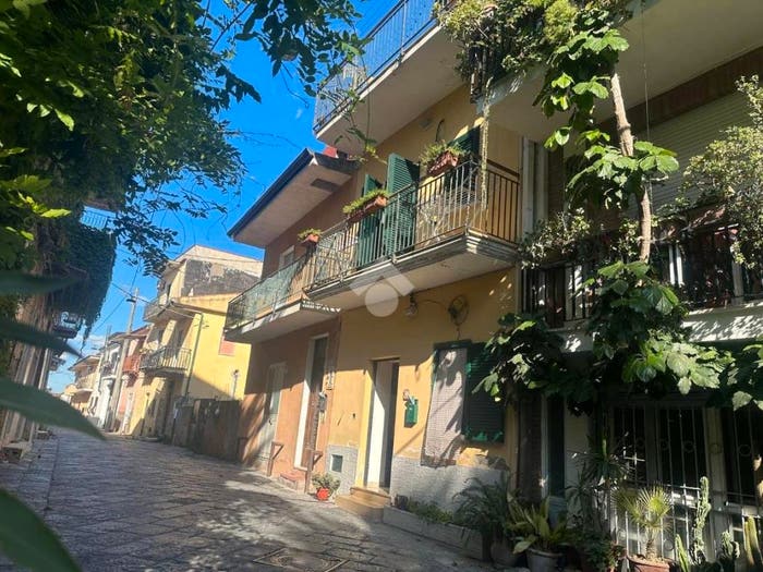 Casa trilocale in vendita in Via pergola, Centro, Castel Volturno