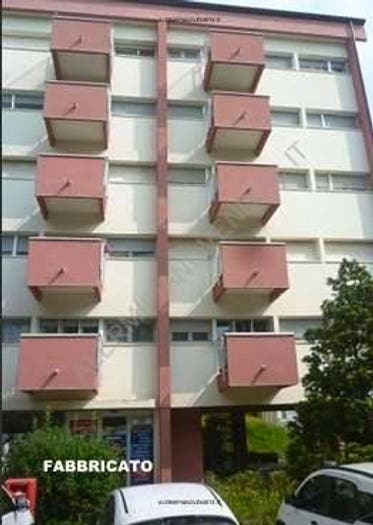 Appartamento quadrilocale in vendita in Via Giuseppe di Vittorio, Centro, Locate di Triulzi
