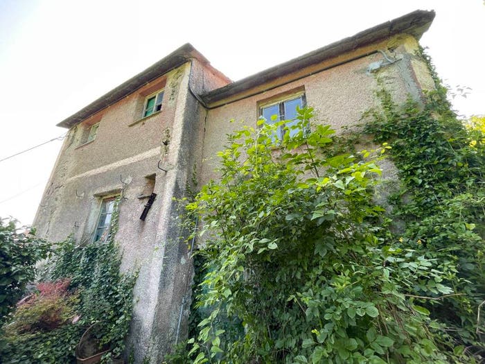 Casa trilocale in vendita in Via San Carlo di Cese, Acquasanta San Carlo, Genova