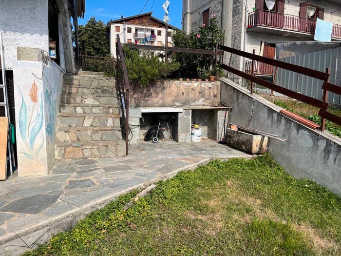 Appartamento bilocale in vendita in Via Sant'Anna, San Giacomo, Roburent