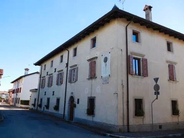 Casa con 6 locali in vendita in Centro, San Giovanni al Natisone
