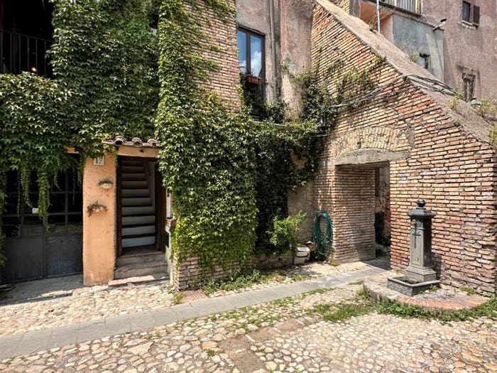 Casa trilocale in vendita in Via Dante Alighieri, Centro, Capena