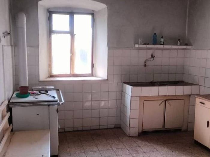 Casa con 6 locali in vendita in Via Longhi, Longhi, Pedemonte