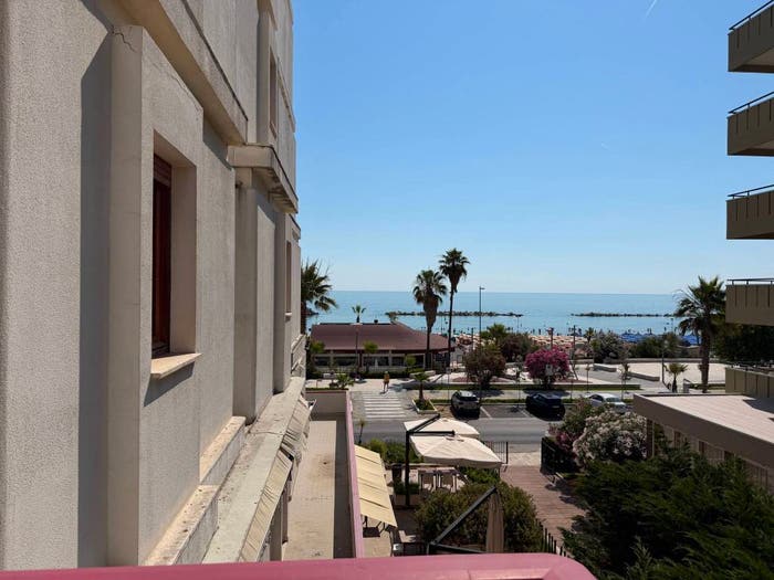 Appartamento trilocale in vendita in Viale Guglielmo Marconi, Lungomare Marconi, Alba Adriatica