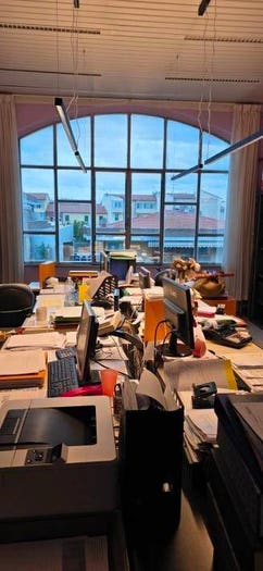 Appartamento con 5 locali in vendita in Scali del Pontino, Quartiere Venezia, Livorno