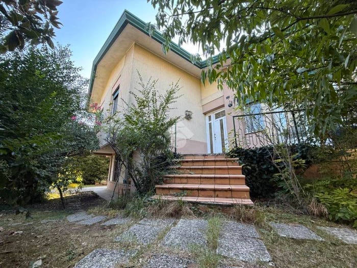 Casa con 5 locali in vendita in Via Rovereto, Castelfranco Veneto