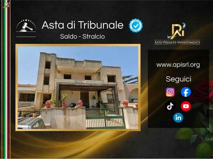 Appartamento con 5 locali in vendita in Via Como, Centro, Racale