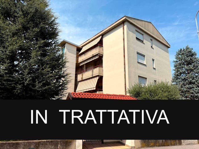 Appartamento trilocale in vendita in Viale Aldo Moro, Carvico