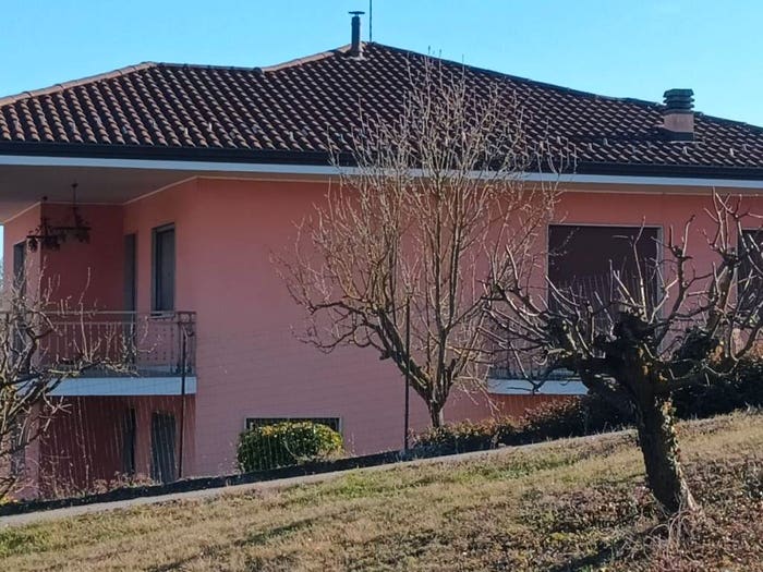 Casa con 6 locali in vendita in Via alla Stazione, Stazione Ferroviaria, Montiglio Monferrato
