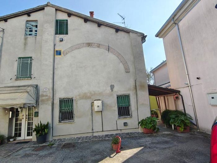 Appartamento trilocale in vendita in Borgo Paioli, Centro, Bondeno