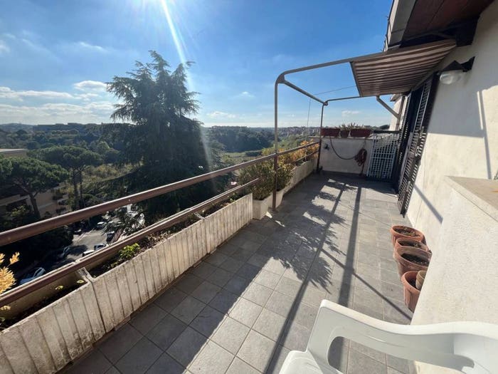 Appartamento trilocale in vendita in Via Savignone, Torrevecchia, Roma