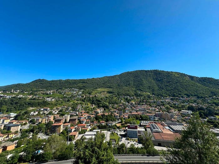 Casa trilocale in vendita in Via Salvatore Quasimodo, Sagnino, Como