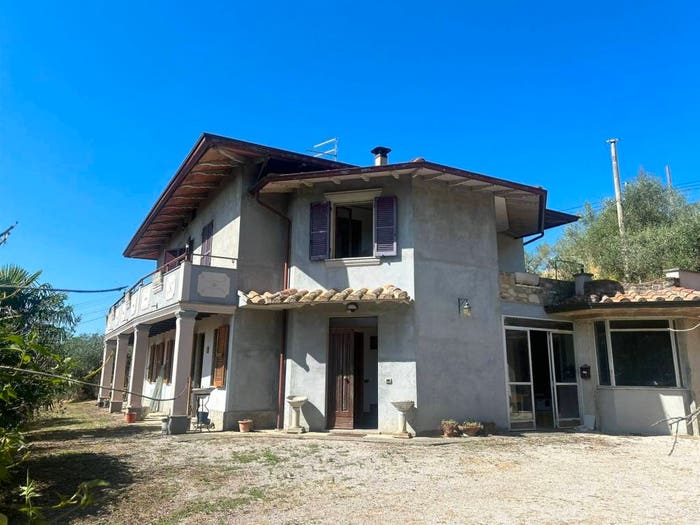 Casa con 6 locali in vendita in Centro, Panicale