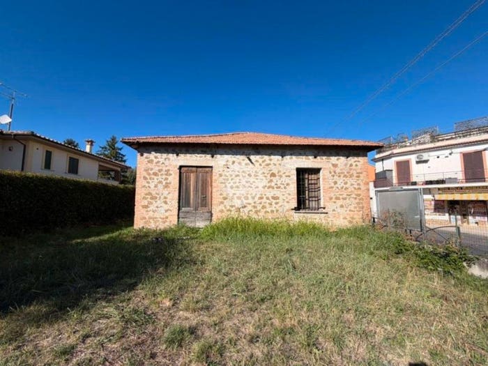 Casa bilocale in vendita in Via Borgo Nuovo, Borgo Quinzio, Fara in Sabina