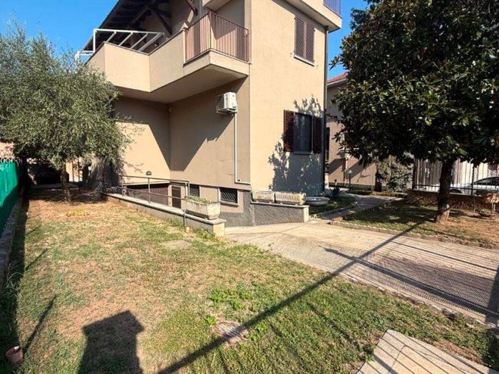 Casa trilocale in vendita in Vicolo Massimo d'Azeglio, Abbiategrasso