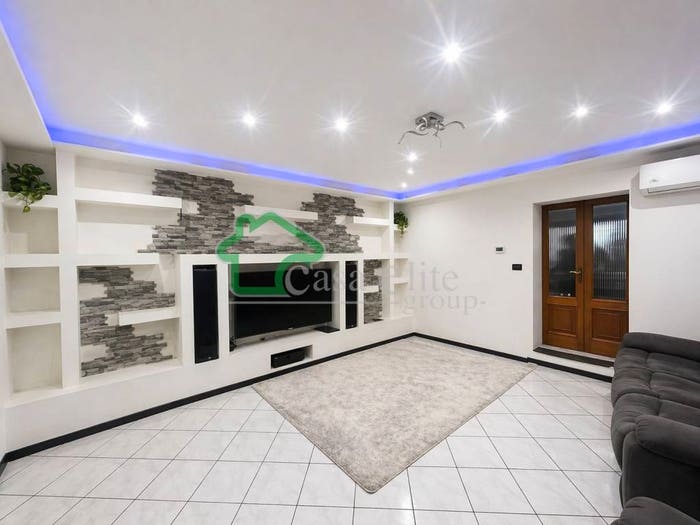 Casa quadrilocale in vendita in Via Piacenza, Ombriano Sabbioni San Carlo, Crema