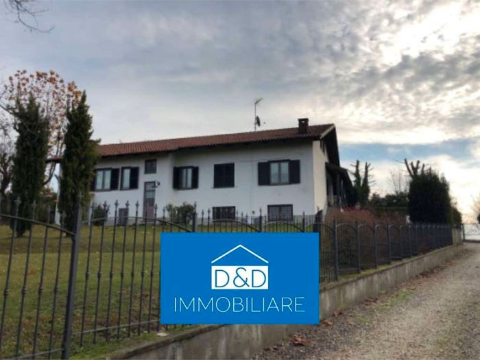 Casa con 6 locali in vendita in Regione Priorà, Marentino