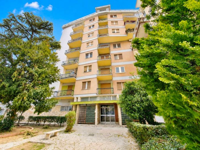 Appartamento quadrilocale in vendita in Via Vincenzo Acquaviva, Piazza Aldo Moro Parco San Felice, Foggia